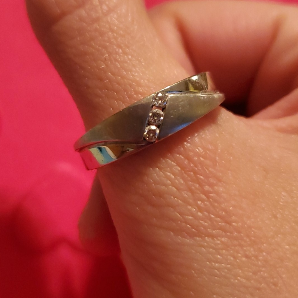 Mens diamond ring